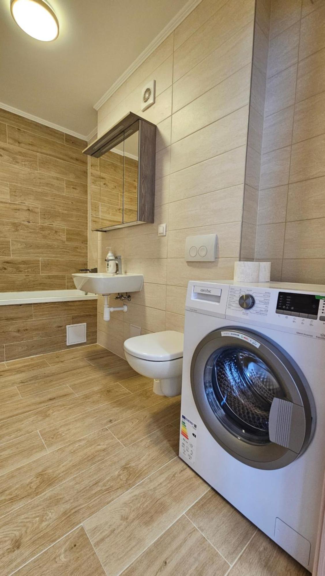 Goldmaurer Apartment Targu Mures Exterior photo